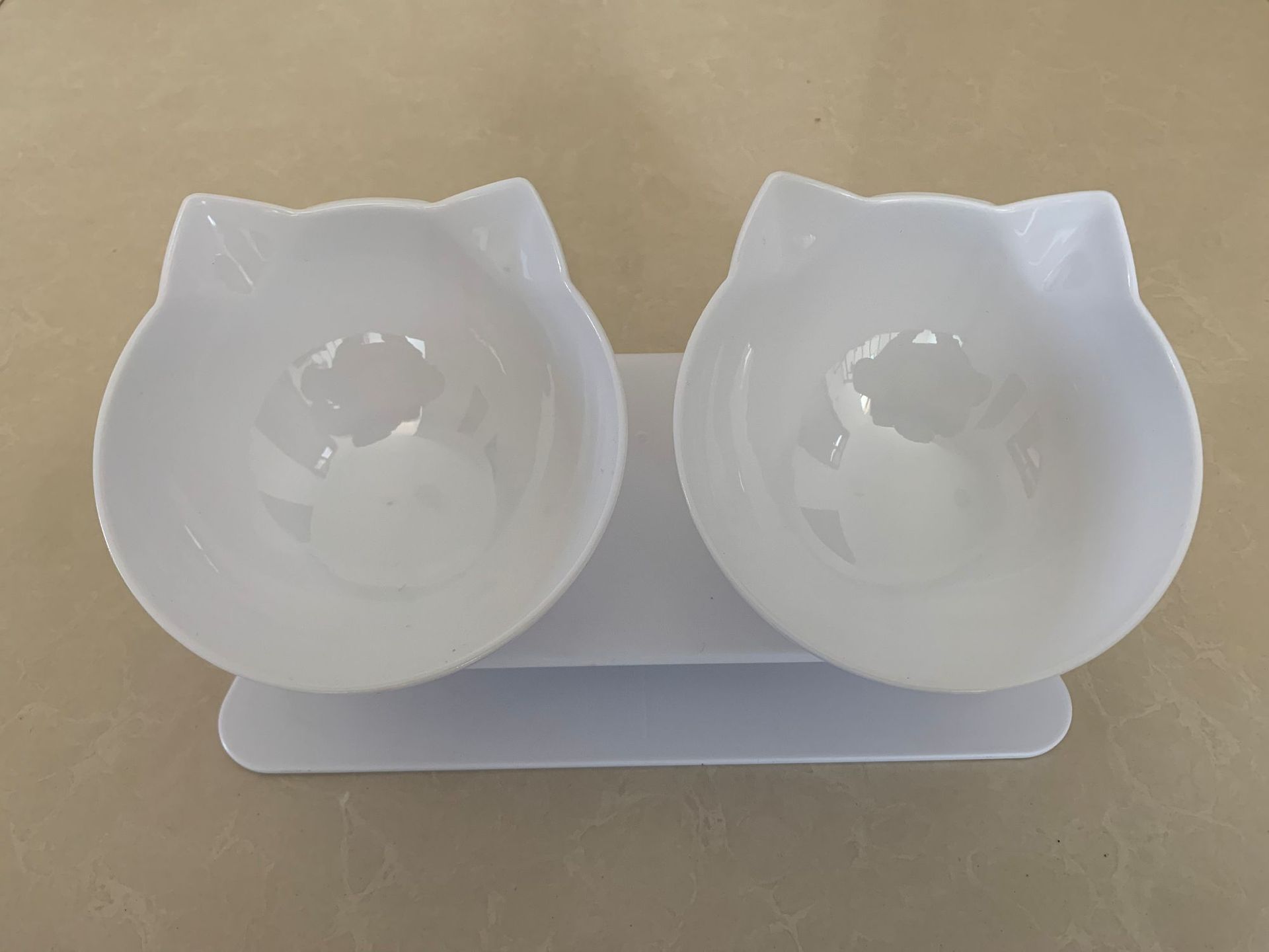 Adjustable Small Animal Feeding Bowl