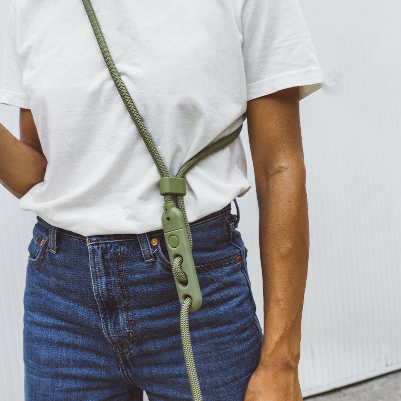 Fashionable Minimalist Pet Slant Leash
