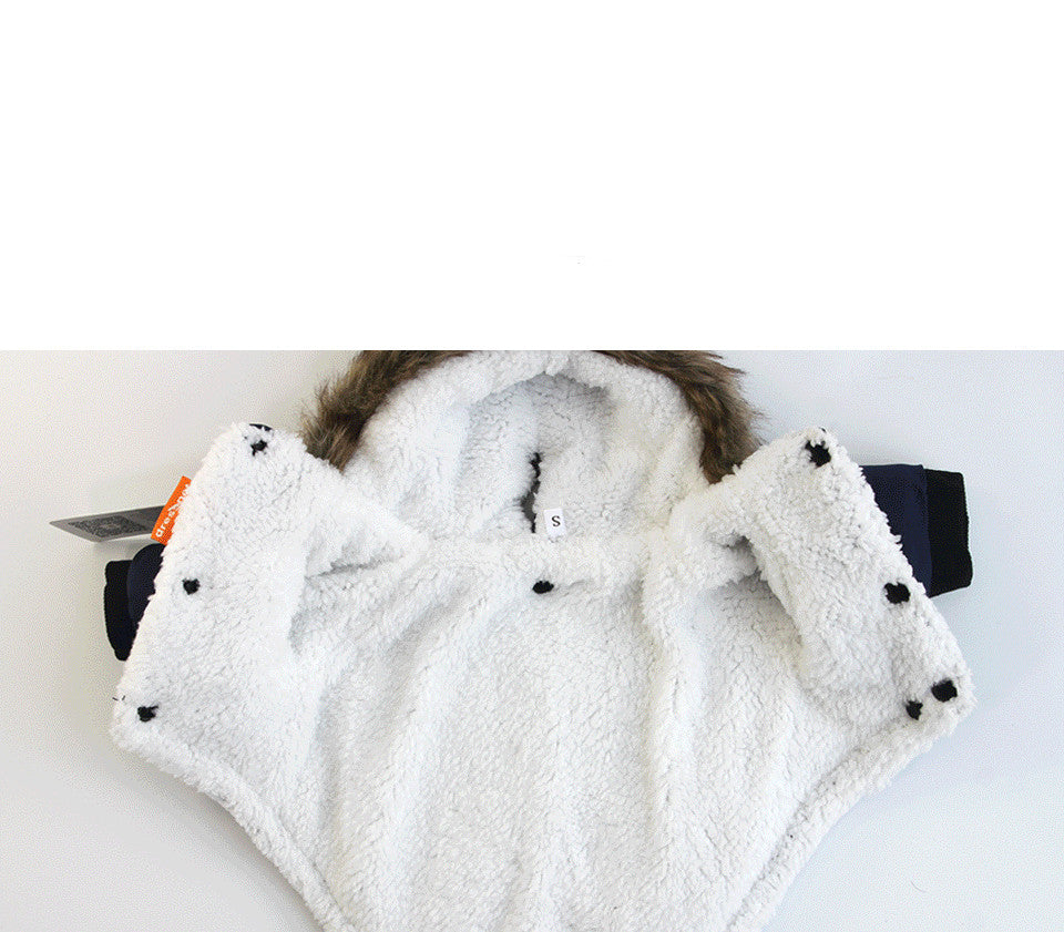 Warm Pet Coat With Traction Rope Design