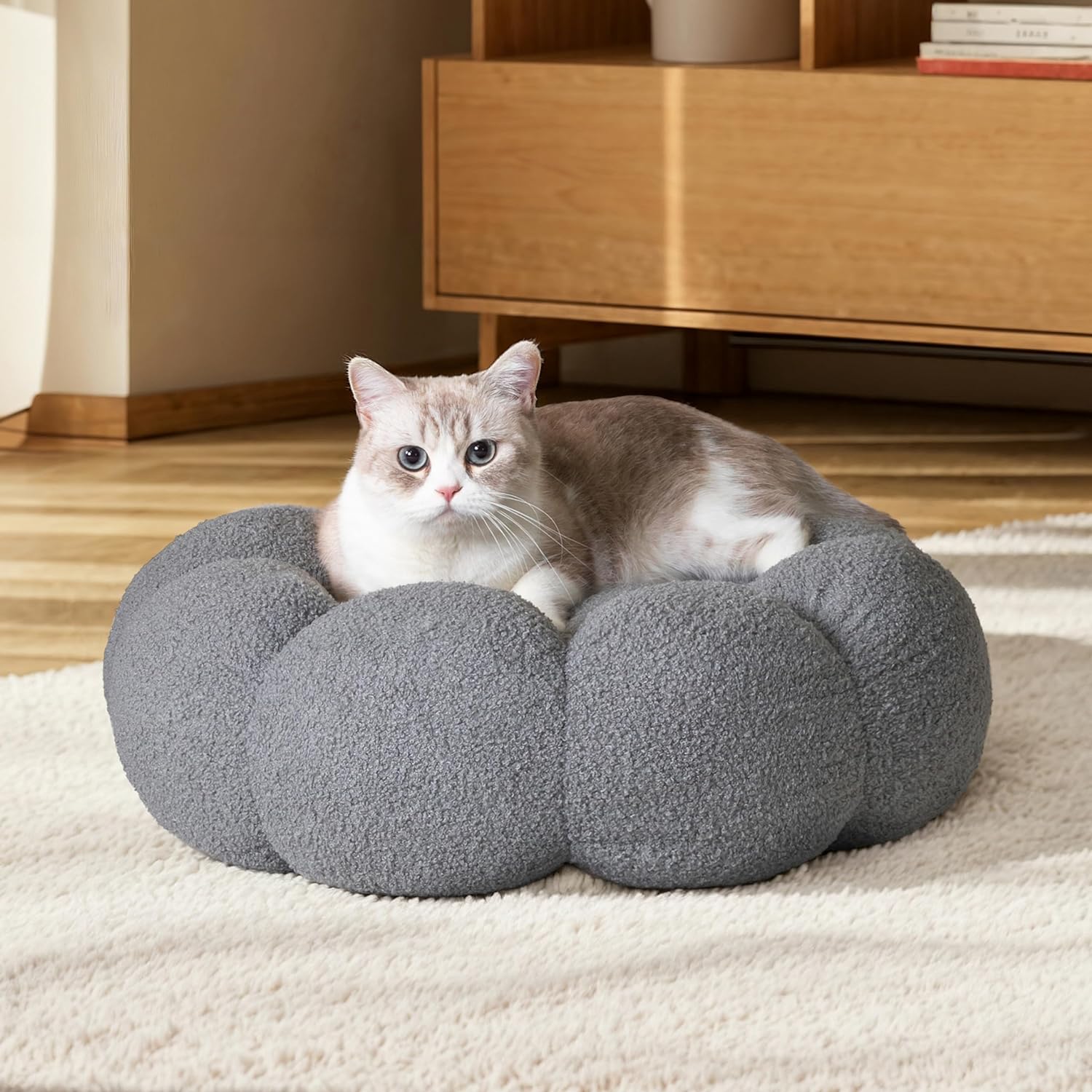Fluffy Calming Plush Donut Pet Bed